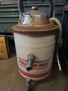 lot 865 image: Pullman Holt shop VACUUM  Ball bearing matano oil required 115 volts amps 6.4