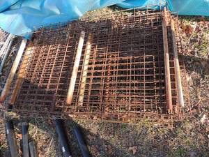 lot 880 image: 7 metal shelving panels
