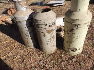lot 878 image: 3 Universal Rain GAUGES 2 are 35H one is 30H