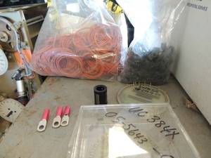 lot 898 image: Electronic components