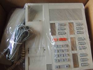 lot 38 image: 5 Meridian office phones (never used) in box
