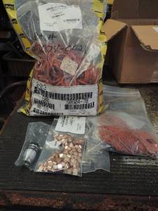 lot 943 image: Box rubber GASKETS, Electrical components