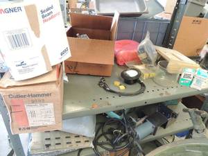 lot 977 image: Misc. lot mother boards wagner filter bearing more