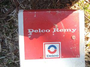 lot 991 image: Box delco reny filters 1974408 D336 QTY 8