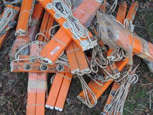 lot 994 image: 16 amp-220 volt strips 10 plus pieces