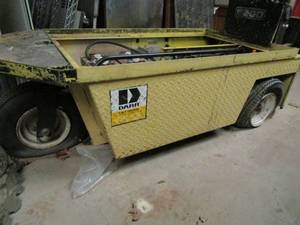 lot 445 image: Darr -Cart EZ GP  640-690-188-A load 1000LBS ASNI56A-1981 part III NEEDS BATTERIES