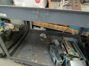 lot 938 image: 2 metal work shop rolling carts  NO CONTENTS