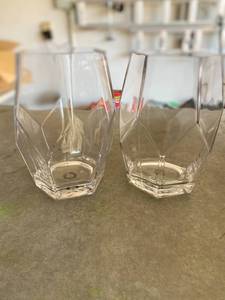 lot 51 image: 2 Large Geode glass vases