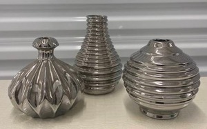 lot 126 image: Set of 3 Silver finish Decorator Vases