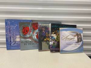 lot 134 image: 5 Florist Books