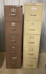 lot 138 image: 2 5 Drawer Filing Cabinets