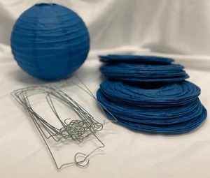 lot 240 image: Blue 10 Paper Lanterns (12)