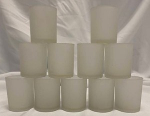 lot 227 image: Frosted Votives 11pcs 2.5 x 3