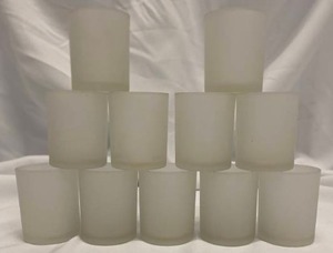 lot 230 image: Frosted Votives 11pcs 2.5 x 3