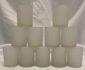 lot 231 image: Frosted Votives 11pcs 2.5 x 3