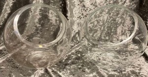 lot 521 image: Glass Planter with offset opening (2)