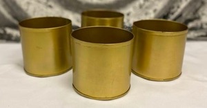 lot 610 image: 4 Small Gold Round Planters