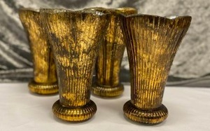 lot 622 image: Gold Glass Tulip Vases (4)