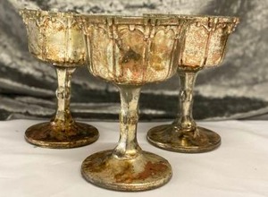 lot 627 image: Rose Gold weathered look Goblets (3)