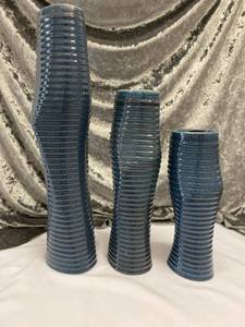 lot 643 image: Blue A-symmetric Vases (3 sizes)