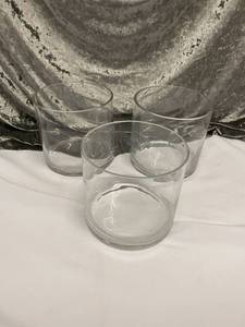 lot 688 image: Glass Planters (2)