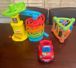lot 209 image: Misc. Toys