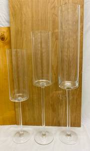 lot 454 image: 3 Matching Stemmed Vases 26, 30, 35 38 tall