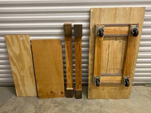 lot 572 image: Various Items