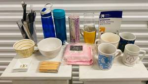 lot 626 image: Misc. Kitchen Items