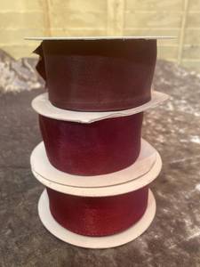 lot 732 image: Various Spools of Ribbon - See Pictures for width and colors