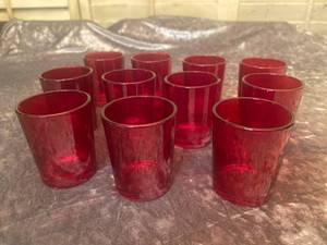 lot 750 image: 11 Red Votive Candle Holders