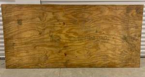 lot 225 image: Wooden Base 96 x 44 x 2