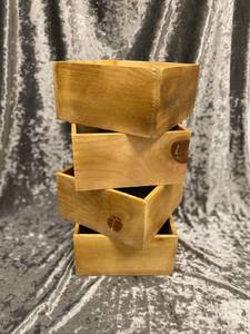 lot 532 image: 4  Wooden Planters