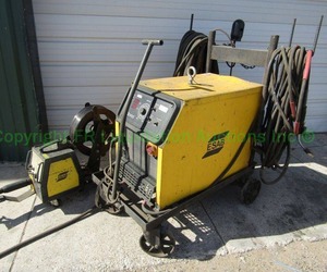lot 4 image: ESAB 653cvcc mig welder with wire feed 304 system, on cart