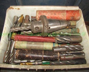 lot 232 image: Industrial milling bits used plus milling head