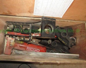 lot 196 image: Ridgid hydraulic pipe bender kit in box