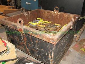 lot 180 image: Heavy duty Steel transport box, contents not included