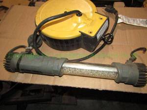 lot 175 image: LumaPro 25ft retractable LED task light model 2YKP6