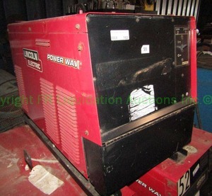 lot 162 image: Lincoln Electric power wave 455 welding power supply