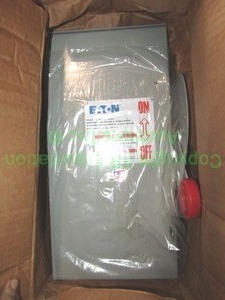 lot 133 image: Eaton heavy duty safety switch, unused