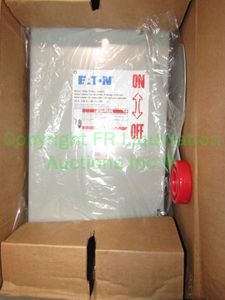 lot 129 image: Eaton heavy duty safety switch, unused