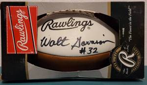 lot 20 image: RAWLINGS FOOTBALL SIGNED BY FORMER DALLAS COWBOYS PLAYER WALT GARRISON #32 AS SHOWN.