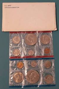 lot 54 image: LOT OF 2 1978 UNCIRCULATED COIN SETS IN ORIGINAL MINT PACKAGES AS SHOWN. (1) DENVER MINT AND (1) PHILADELPHIA MINT. (YOUR BID X 2)