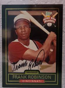 lot 67 image: SIGNED FRANK ROBINSON CINCINNATI REDS HILLSHIRE FARMS HOME RUN HEROES BASEBALL CARD IN PROTECTIVE SLEEVE AS SHOWN.