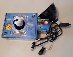 lot 185 image: LOT OF FLUKERS CLAMP LAMPS AND LIGHT AS SHOWN.