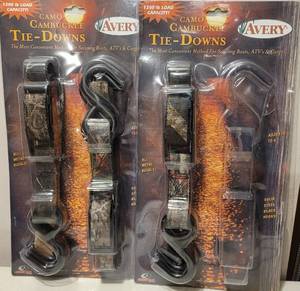 lot 255 image: CAMO CAMBUCKLE TIE-DOWNS AS SHOWN.
