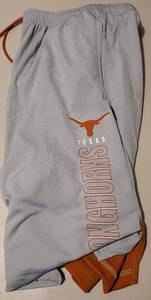 lot 264 image: TEXAS LONGHORNS DRI-FIT SHORTS SIZE XXL AS SHOWN.