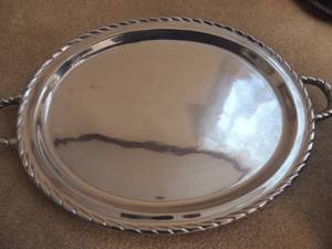lot 58 image: Silver tray VERY heavy 20x13 made in Mexico