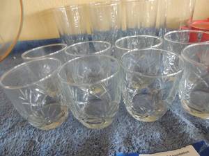 lot 99 image: 8 star of David juice and water glasses