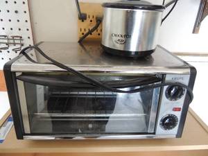 lot 128 image: Krupps minioven little dipper crock pot